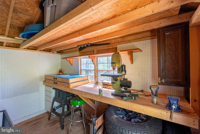 124 COLUMBIA DR, Coatesville, PA 19320