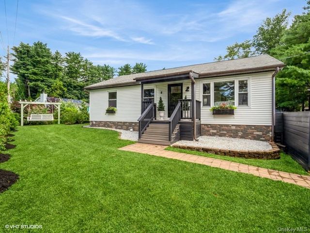 8 Townsend Street, Beacon, NY 12508