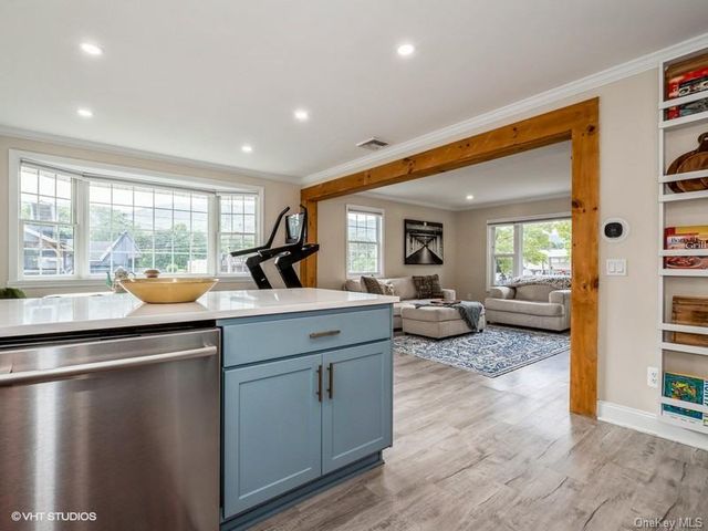 8 Townsend Street, Beacon, NY 12508