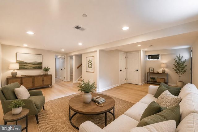 803 JOHNSON AVE, Silver Spring, MD 20904