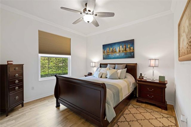 7621 CHARLESTON STREET, University Park, FL 34201