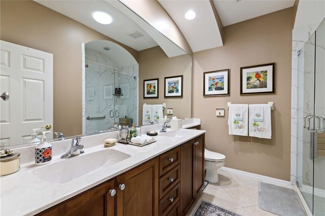 7621 CHARLESTON STREET, University Park, FL 34201