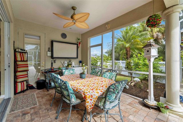 7621 CHARLESTON STREET, University Park, FL 34201