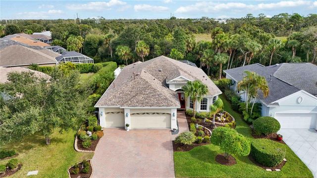 7621 CHARLESTON STREET, University Park, FL 34201