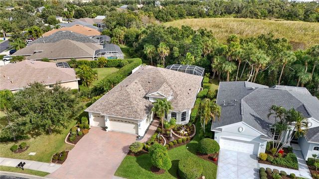 7621 CHARLESTON STREET, University Park, FL 34201