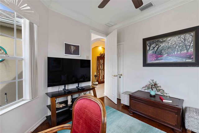 7621 CHARLESTON STREET, University Park, FL 34201