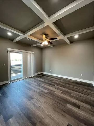 2594 N Ward Drive, Fayetteville, AR 72704