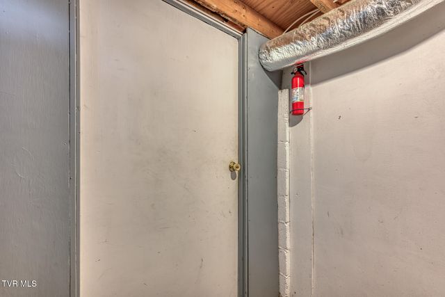 342 Bristol Avenue, Blountville, TN 37617