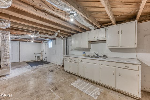 342 Bristol Avenue, Blountville, TN 37617