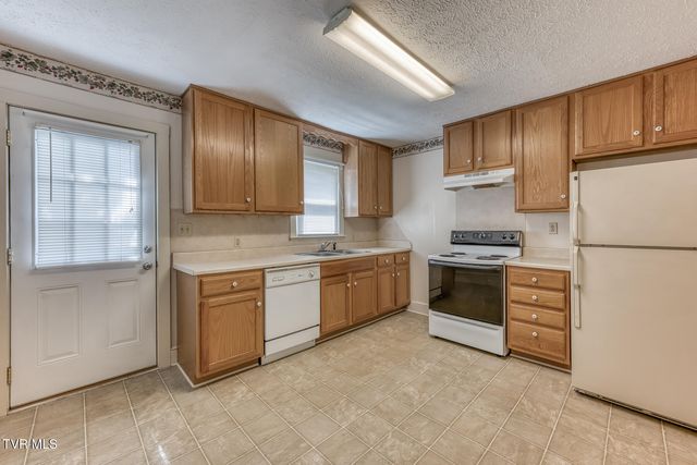 342 Bristol Avenue, Blountville, TN 37617