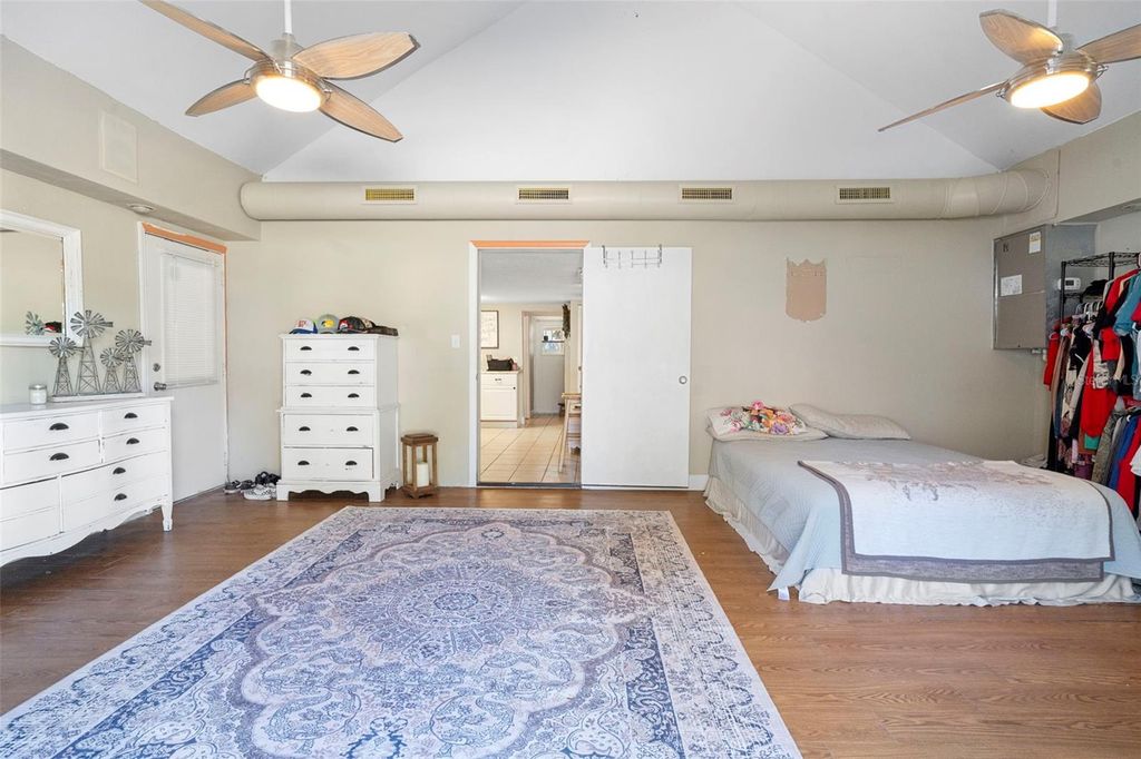 Image 68 of property listing at 3080 RAGIS ROAD, Edgewater, FL 32132