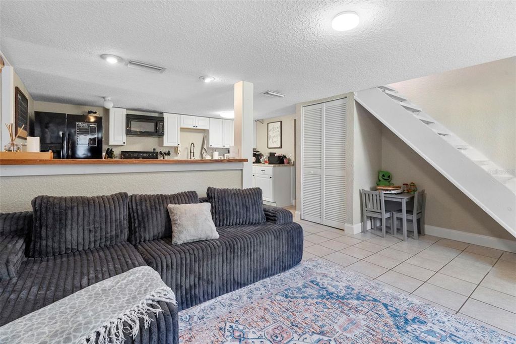 Image 73 of property listing at 3080 RAGIS ROAD, Edgewater, FL 32132