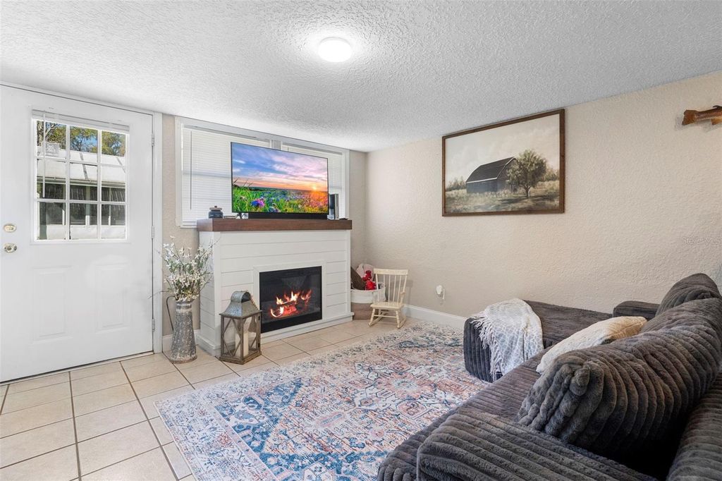 Image 74 of property listing at 3080 RAGIS ROAD, Edgewater, FL 32132