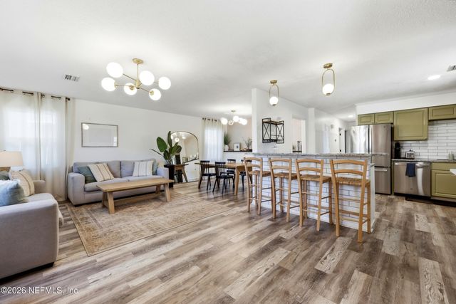 412 13TH Avenue S, Jacksonville Beach, FL 32250