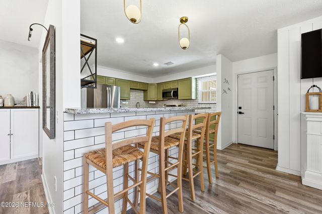 412 13TH Avenue S, Jacksonville Beach, FL 32250