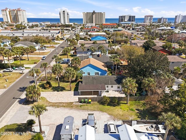 412 13TH Avenue S, Jacksonville Beach, FL 32250