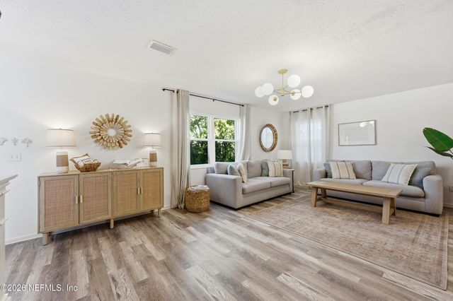 412 13TH Avenue S, Jacksonville Beach, FL 32250