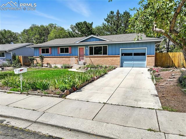 1138 Tulip Place, Colorado Springs, CO 80907