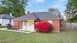 954 IVY RD, Memphis, TN 38117