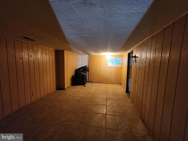 4605 REISTERSTOWN RD, Baltimore, MD 21215