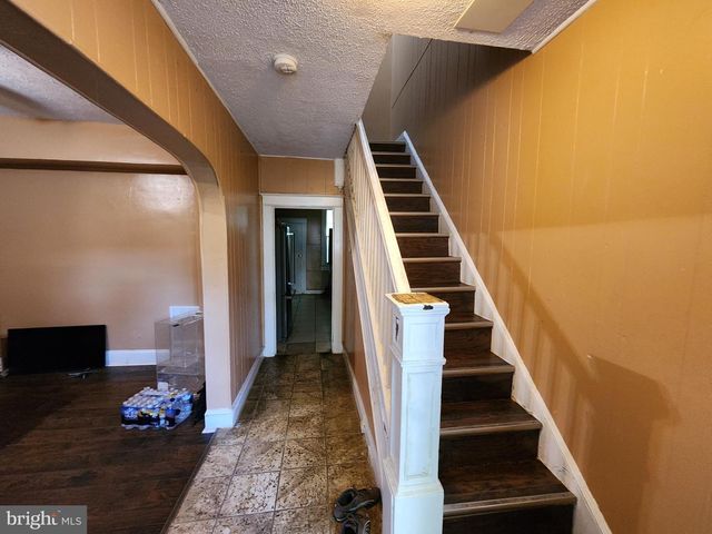 4605 REISTERSTOWN RD, Baltimore, MD 21215