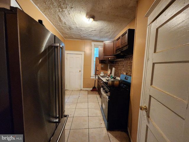 4605 REISTERSTOWN RD, Baltimore, MD 21215
