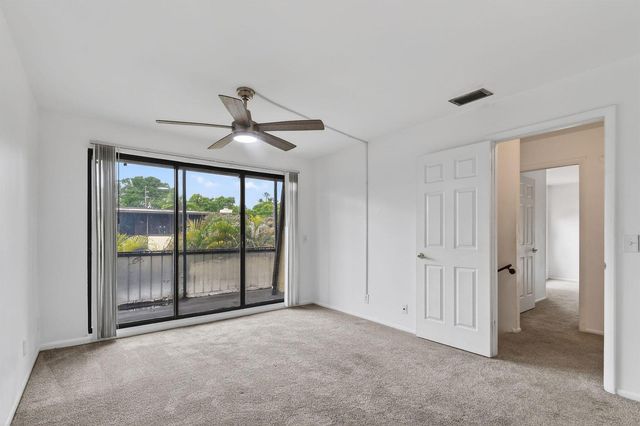 3502 Gardens E Drive B, Palm Beach Gardens, FL 33410
