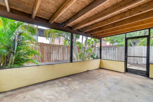 3502 Gardens E Drive B, Palm Beach Gardens, FL 33410