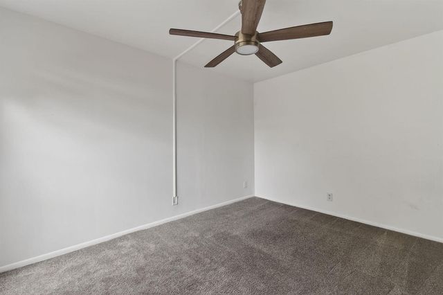 3502 Gardens E Drive B, Palm Beach Gardens, FL 33410