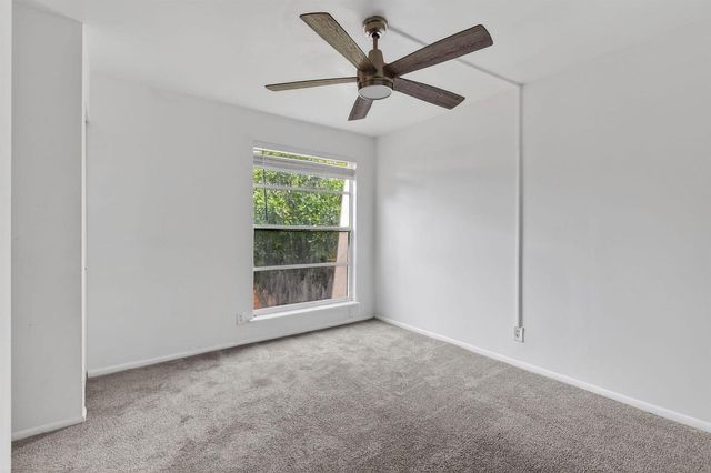 3502 Gardens E Drive B, Palm Beach Gardens, FL 33410