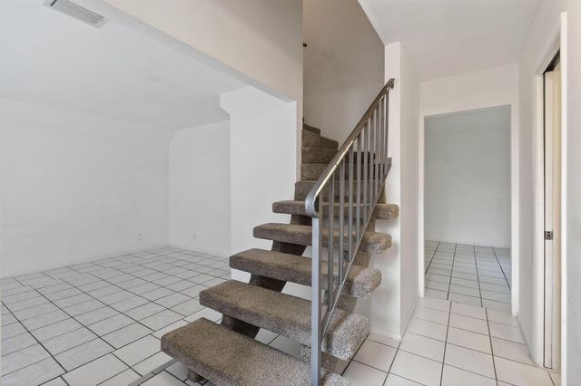 3502 Gardens E Drive B, Palm Beach Gardens, FL 33410