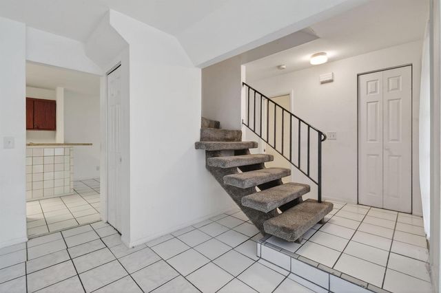 3502 Gardens E Drive B, Palm Beach Gardens, FL 33410