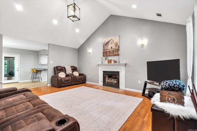 375 County Road 353, Bono, AR 72416