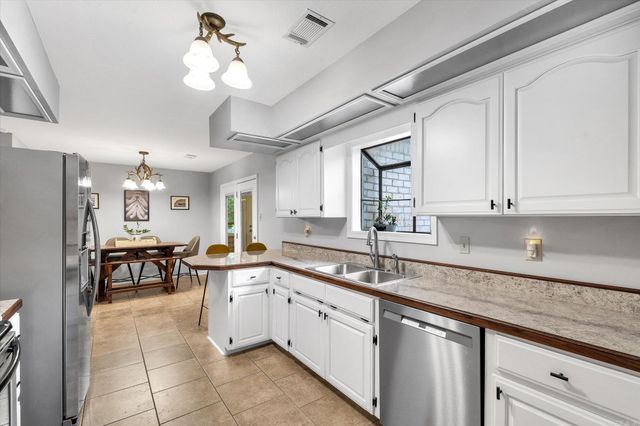 375 County Road 353, Bono, AR 72416