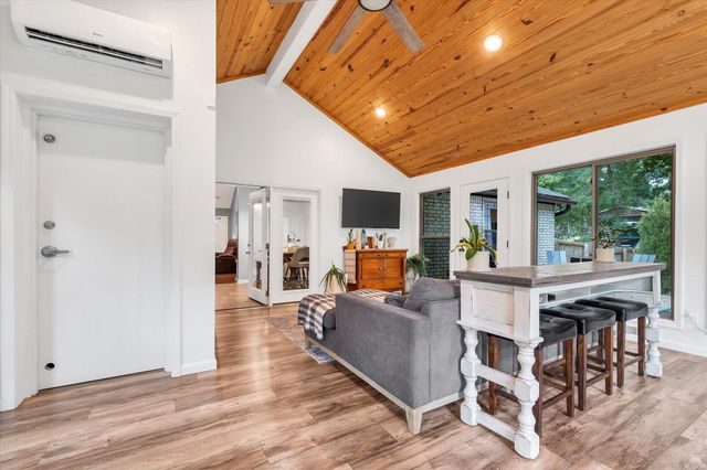 375 County Road 353, Bono, AR 72416