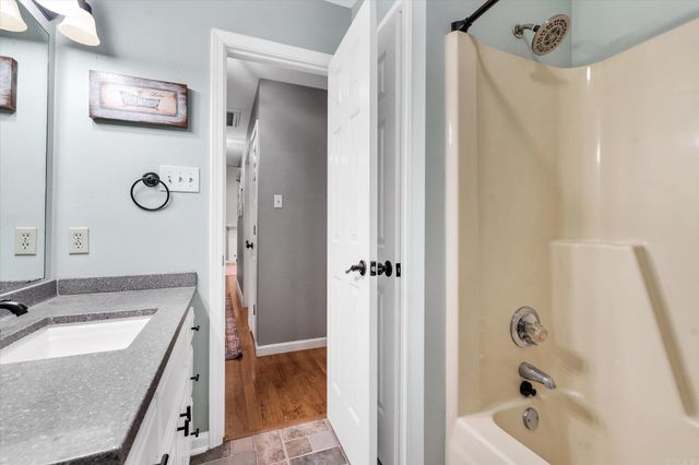 375 County Road 353, Bono, AR 72416