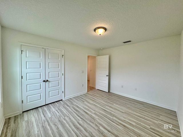 1089 Hayward Loop, Foley, AL 36535