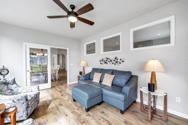 5668 N KESTREL CIRCLE, Appleton, WI 54913
