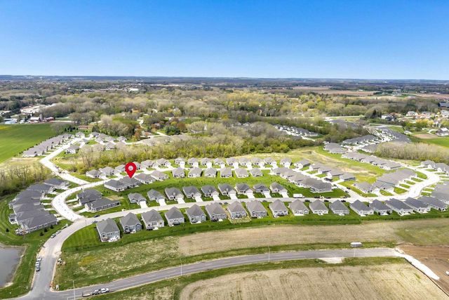 5668 N KESTREL CIRCLE, Appleton, WI 54913