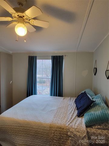 138 Buddy Lane, Chimney Rock, NC 28720