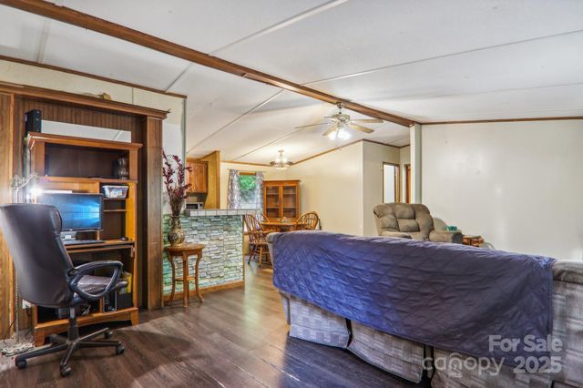 138 Buddy Lane, Chimney Rock, NC 28720