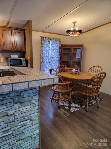 138 Buddy Lane, Chimney Rock, NC 28720