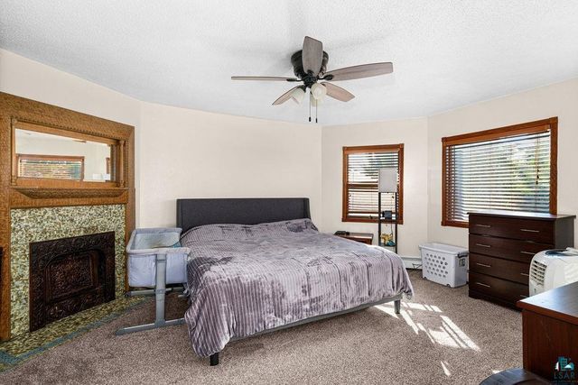 1701 E 3rd St, Superior, WI 54880