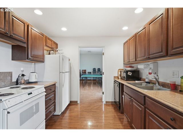 13100 Nw 8TH Ave, Vancouver, WA 98685