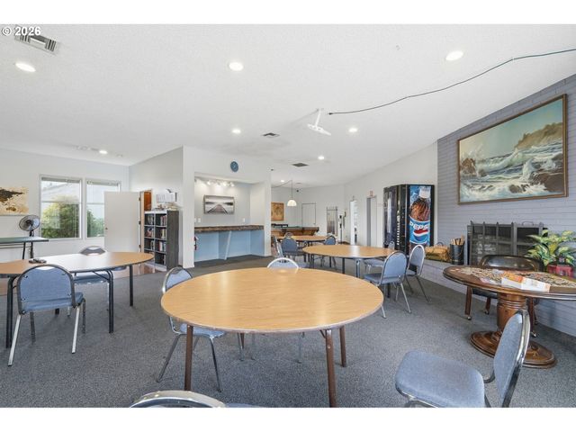 13100 Nw 8TH Ave, Vancouver, WA 98685