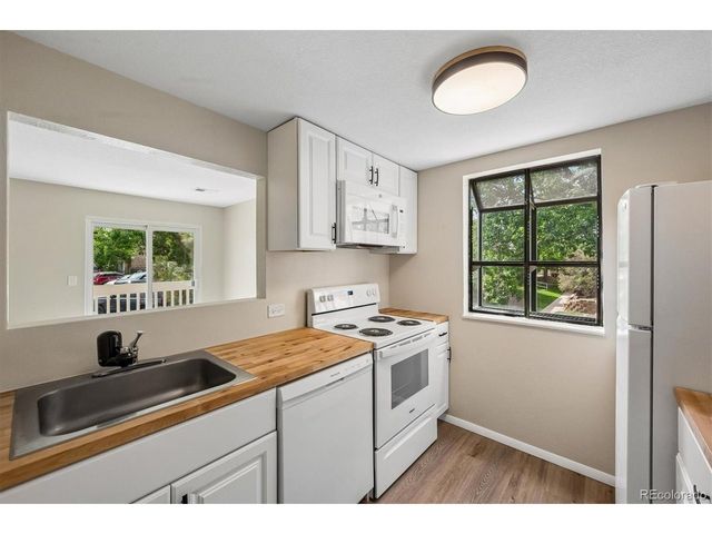 12470 E Cornell Ave 204, Aurora, CO 80014
