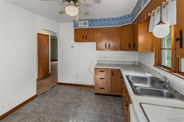 114 & 112 Andrew Avenue, Jerseyville, IL 62052