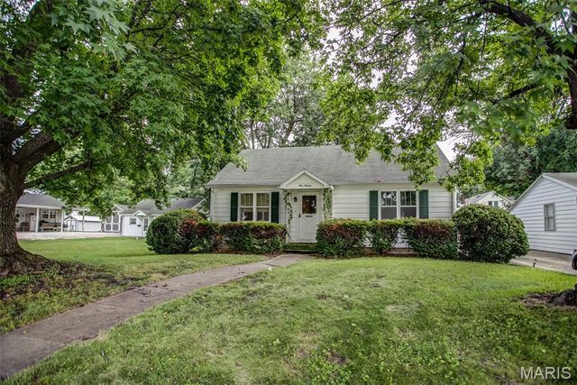 114 & 112 Andrew Avenue, Jerseyville, IL 62052