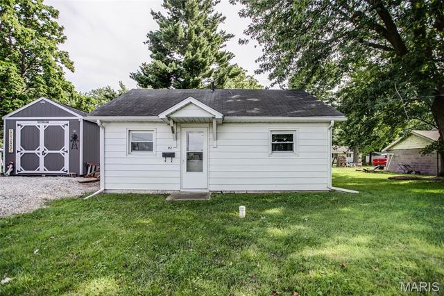 114 & 112 Andrew Avenue, Jerseyville, IL 62052