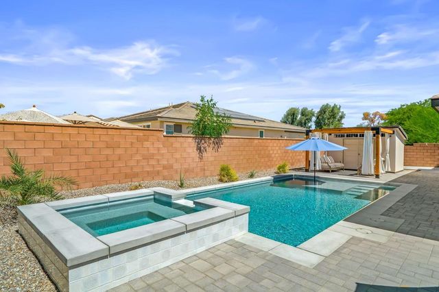 57895 Pasatiempo Court, La Quinta, CA 92253